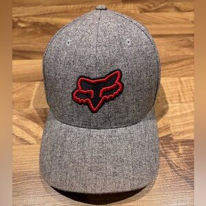 Fox Racing Clouded 2.0 Flexfit Hat S/M Heathered Grey Stained/Piling